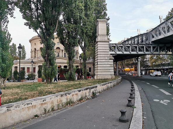 Pitons -  place de la Bataille de Stalingrad